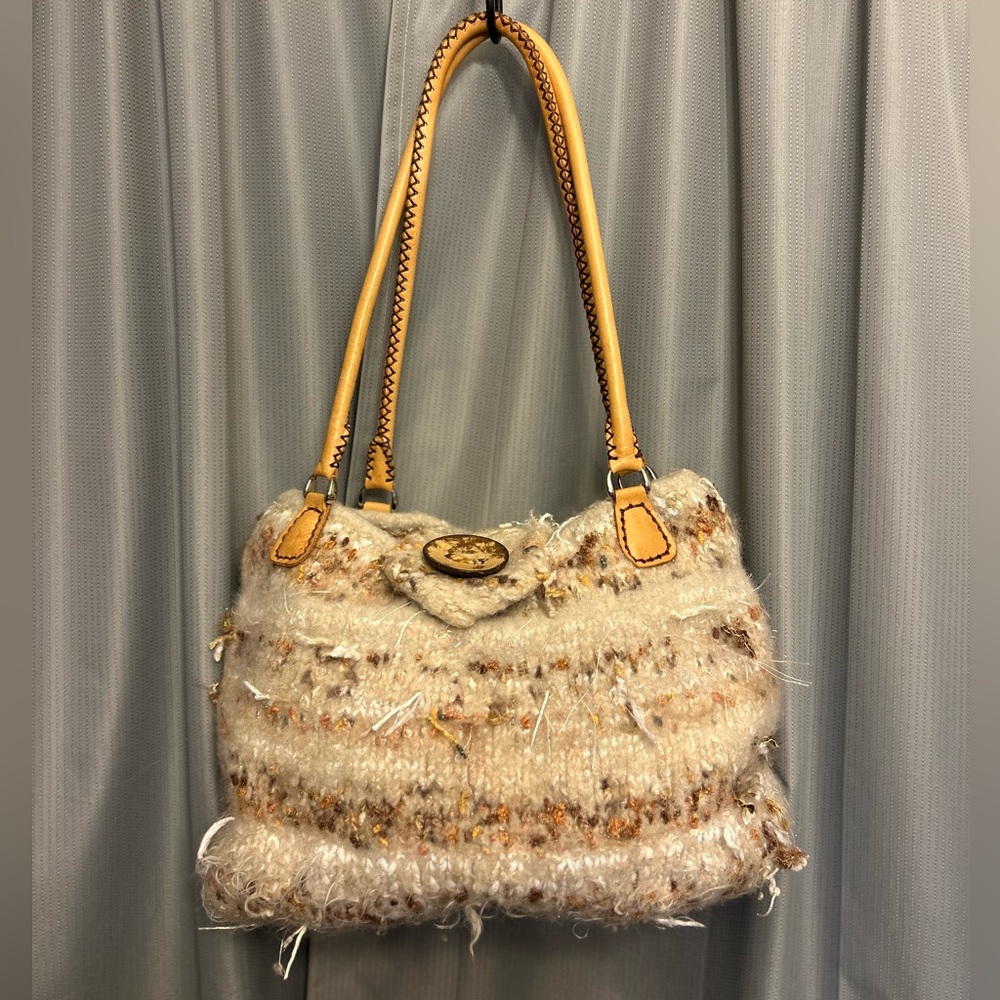 50%offw❤️ Handcrafted Wool Rust cream Metal feet Lined Bag wood button satchel